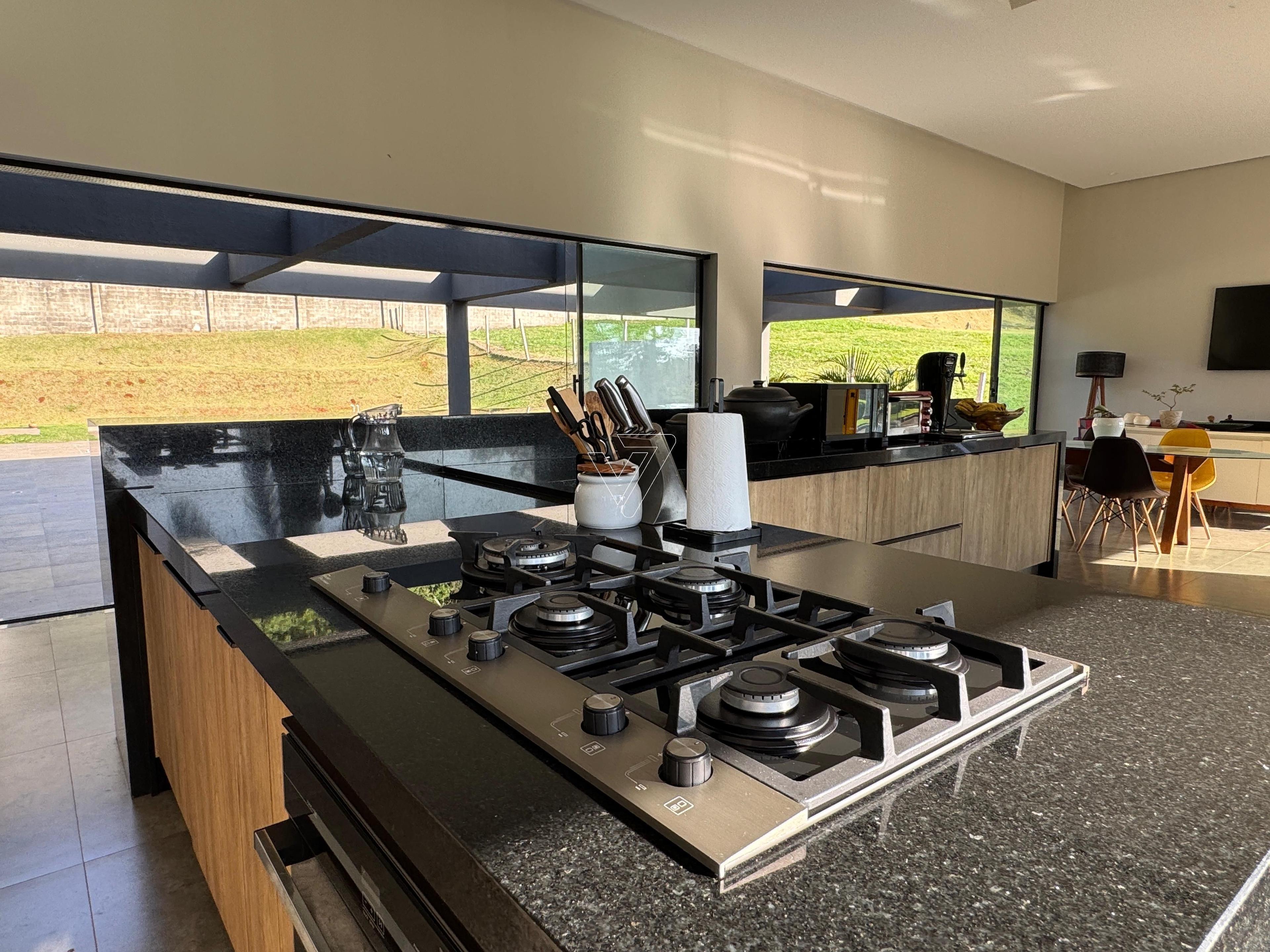 WhatsApp Image 2024-07-24 at 15.15.35 (1)