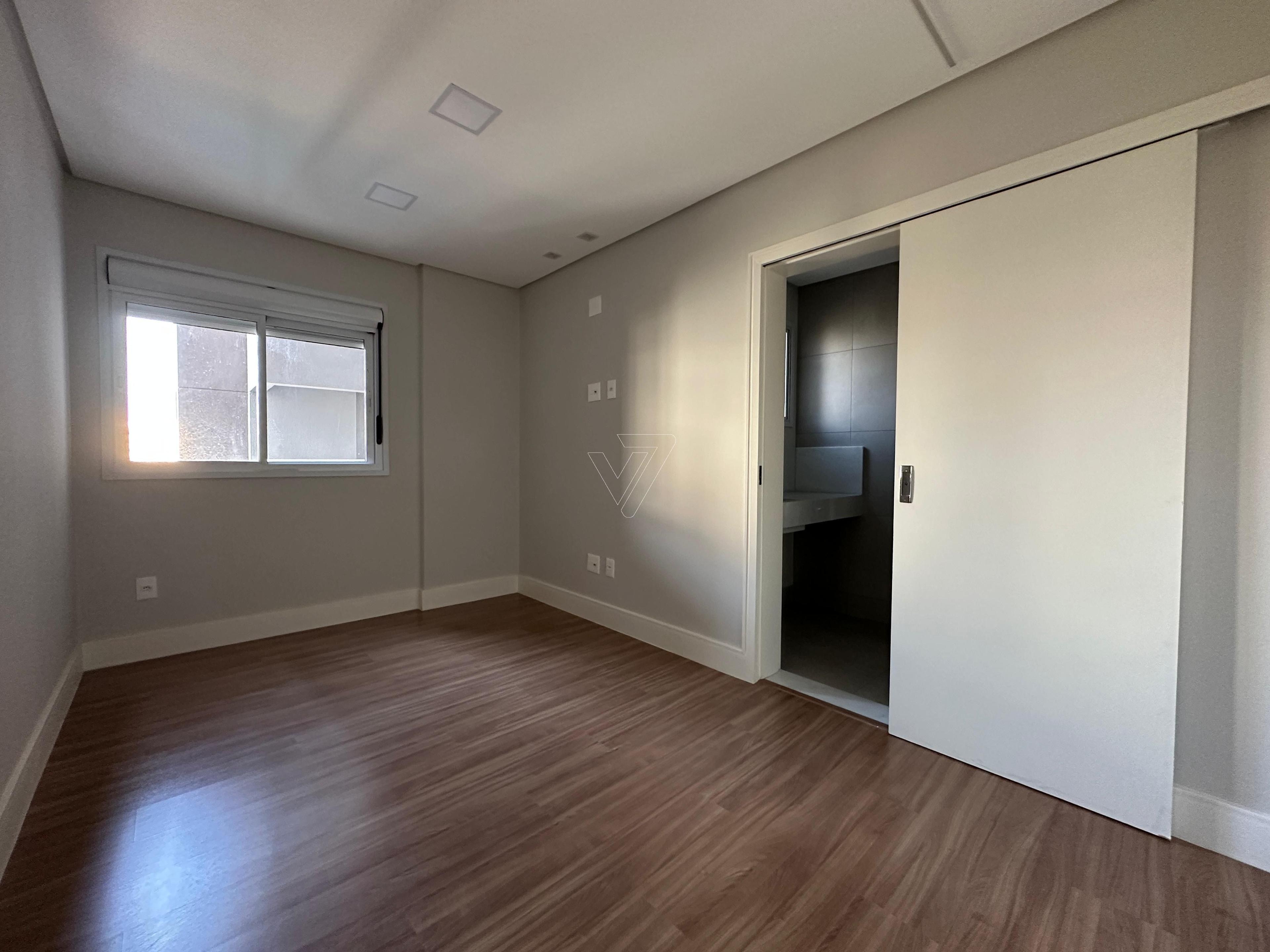 2e85fcb4-3e6d-413e-afdf-e24dbe3fb6a7